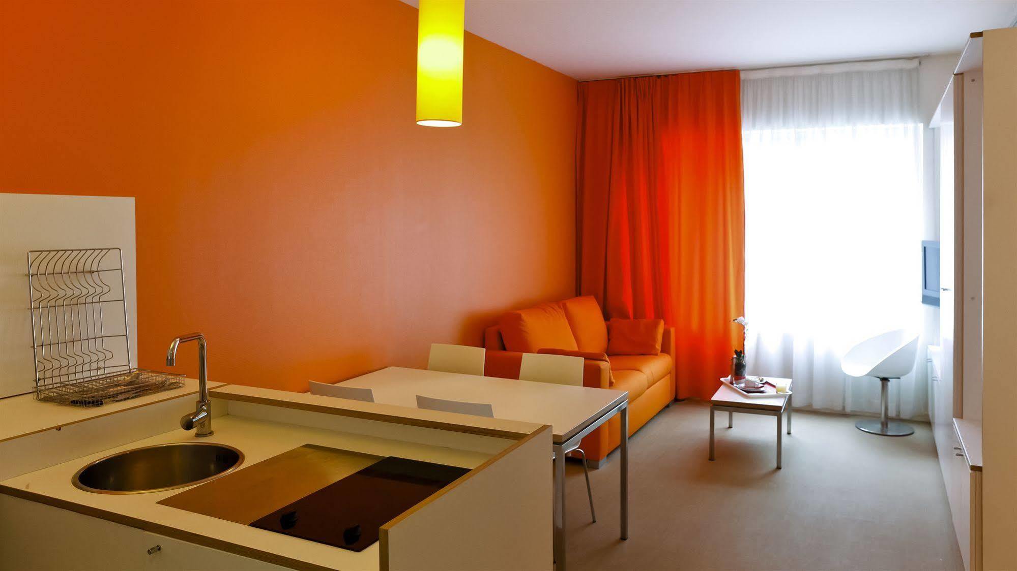 Residence Montempo Lyon Cite Internationale Buitenkant foto
