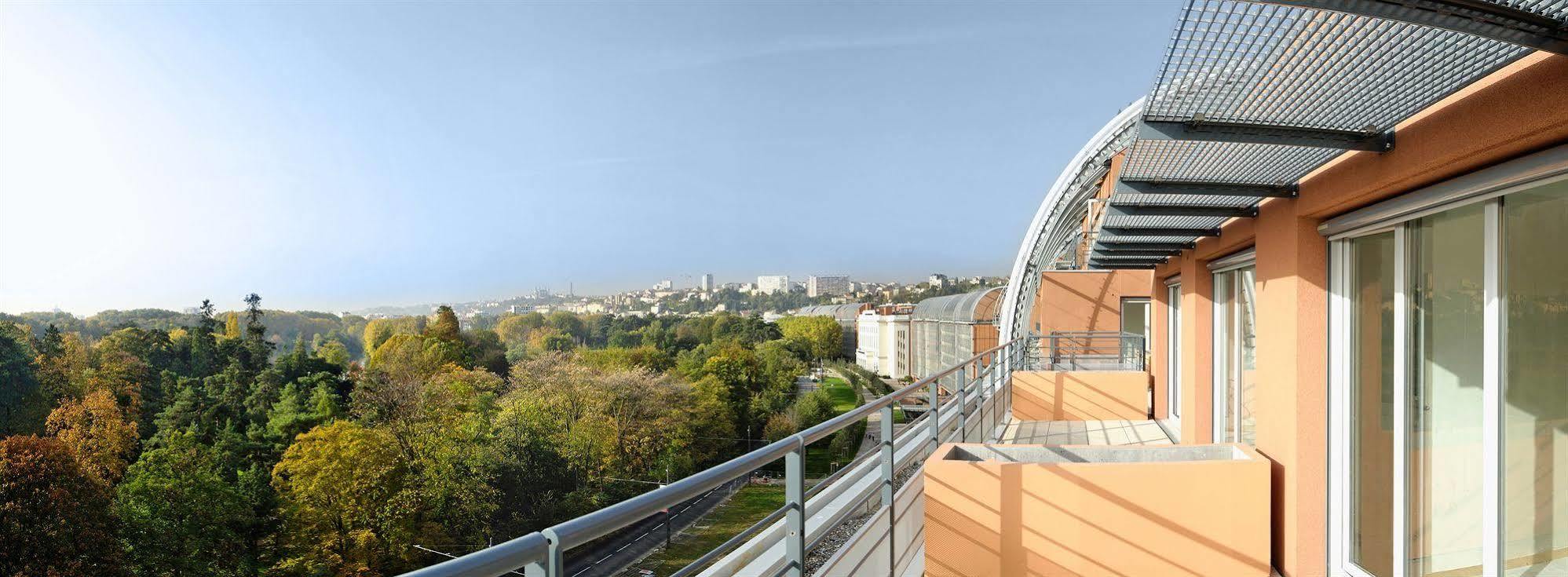 Residence Montempo Lyon Cite Internationale Buitenkant foto